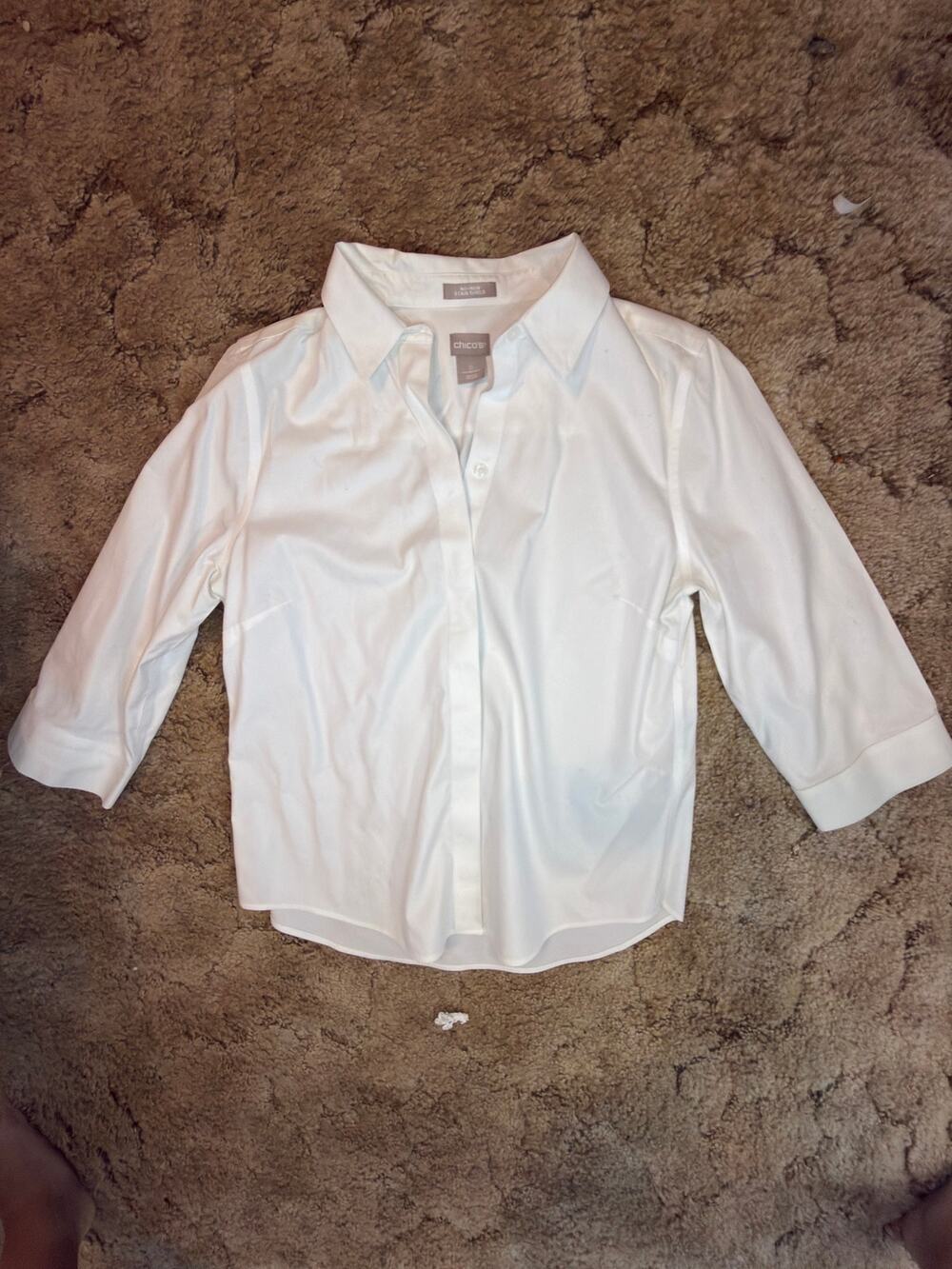 Chico's Size 0 Small White No Iron Stain Shield Cotton Button Down Shirt
